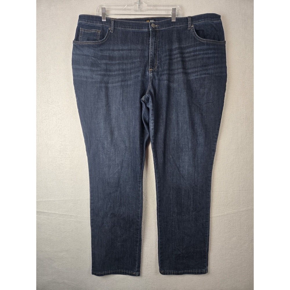 Lee Women Jeans Size 46 x 32 22W Relaxed Fit Straight Leg Cotton Blend Blue